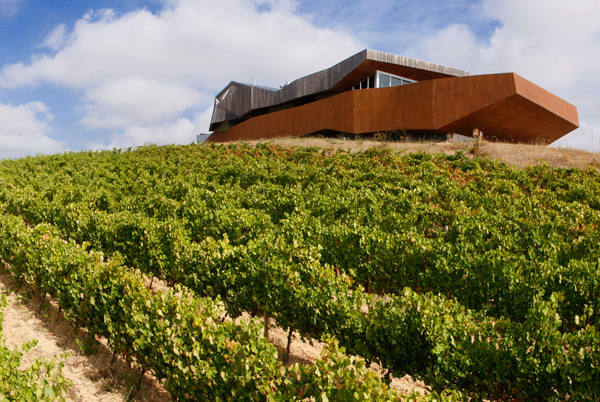 Bodega Aroa Winery And Vineyards In Navarra, Spain