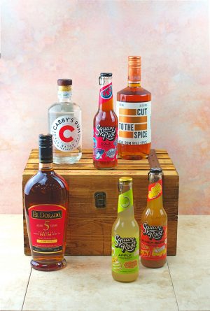 ALL THINGS DRINKS - The Ultimate Rum Lover's Gift Box