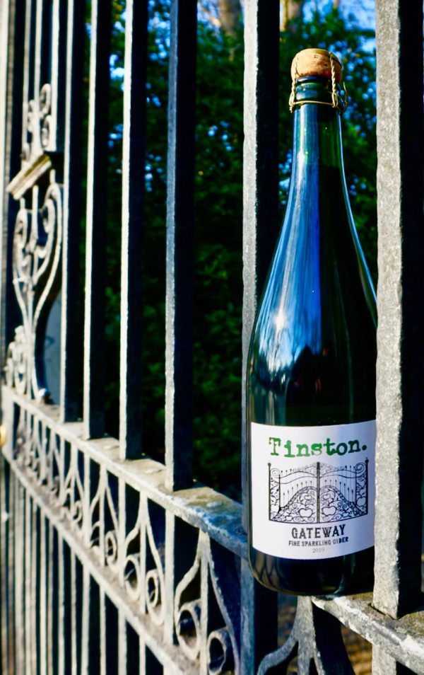 ALL THINGS DRINKS - Tinston Gateway Sparkling English Cider