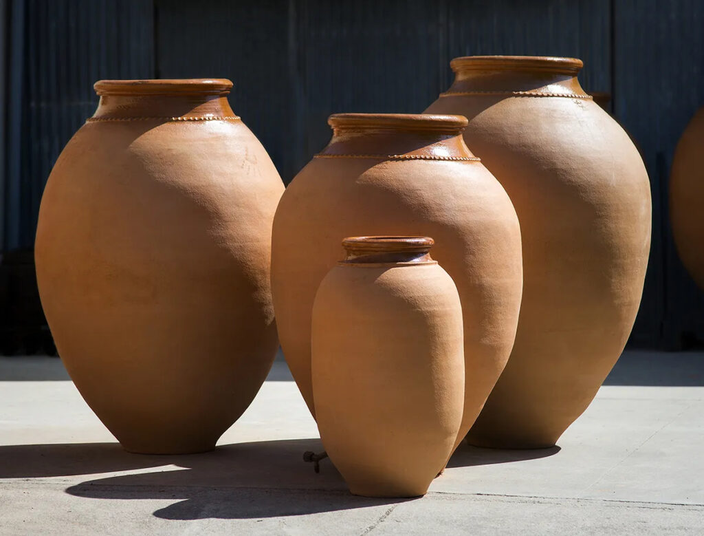 ALL THINGS DRINKS - Tinaja_Amphora Clay pots