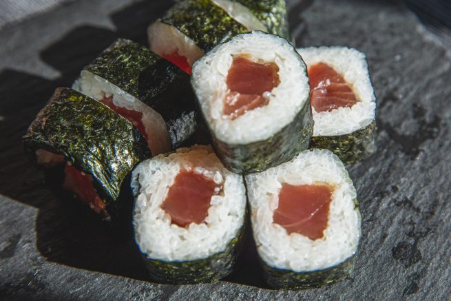 ALL THINGS DRINKS - Pexels - yutaro-tsukata-Tuna Rolls